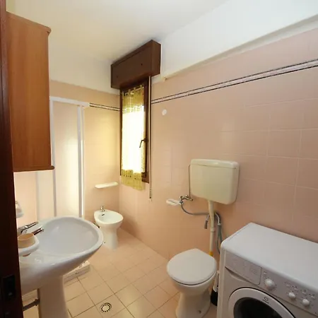 Comfortable Close To The Shore In Appartement