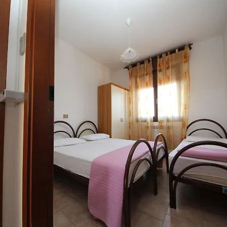 Comfortable Close To The Shore In * Rosolina Mare